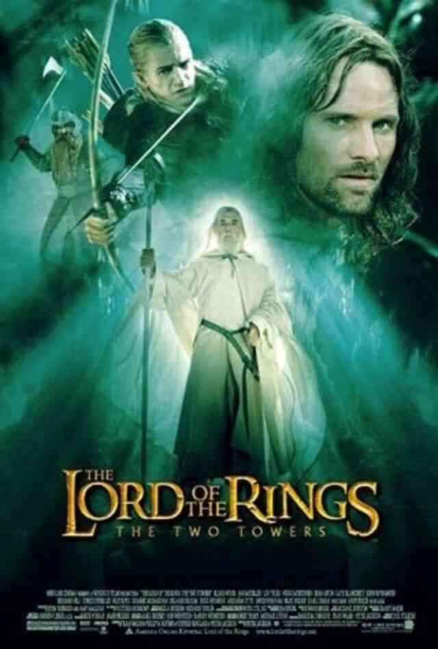 The Lord of the Rings: The Two Towers (2002) Poster